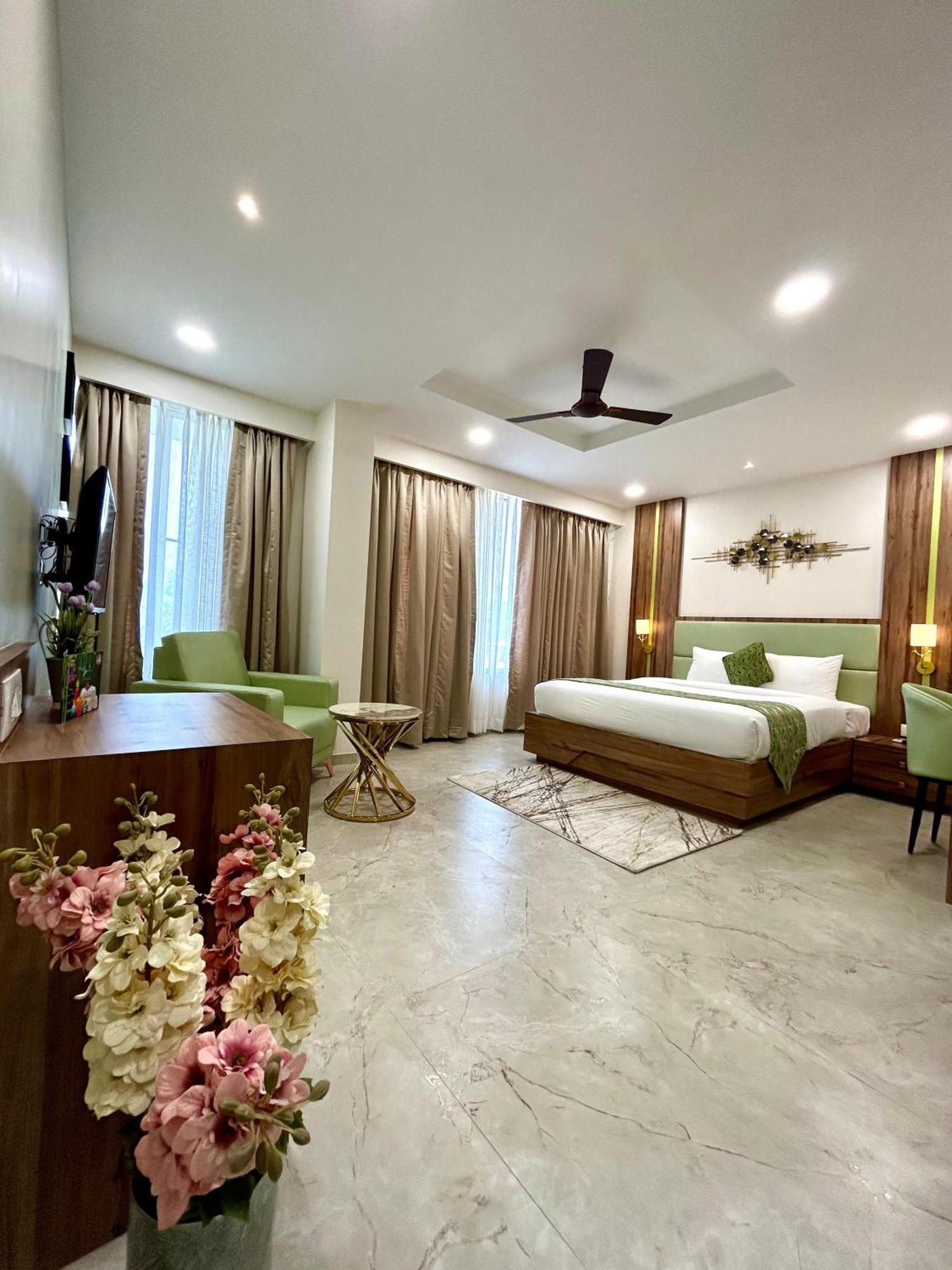 Hotel Grand Visava Lonavala Ngoại thất bức ảnh