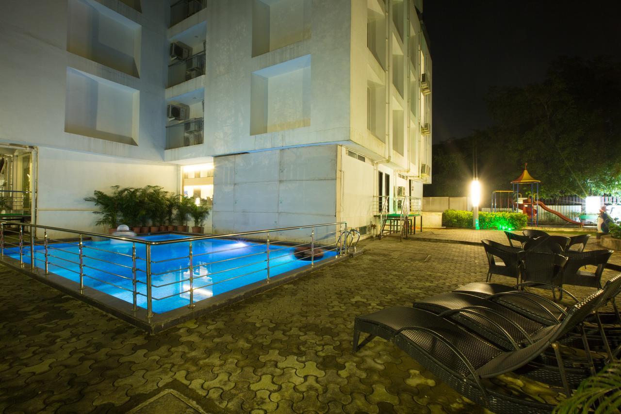Hotel Grand Visava Lonavala Ngoại thất bức ảnh