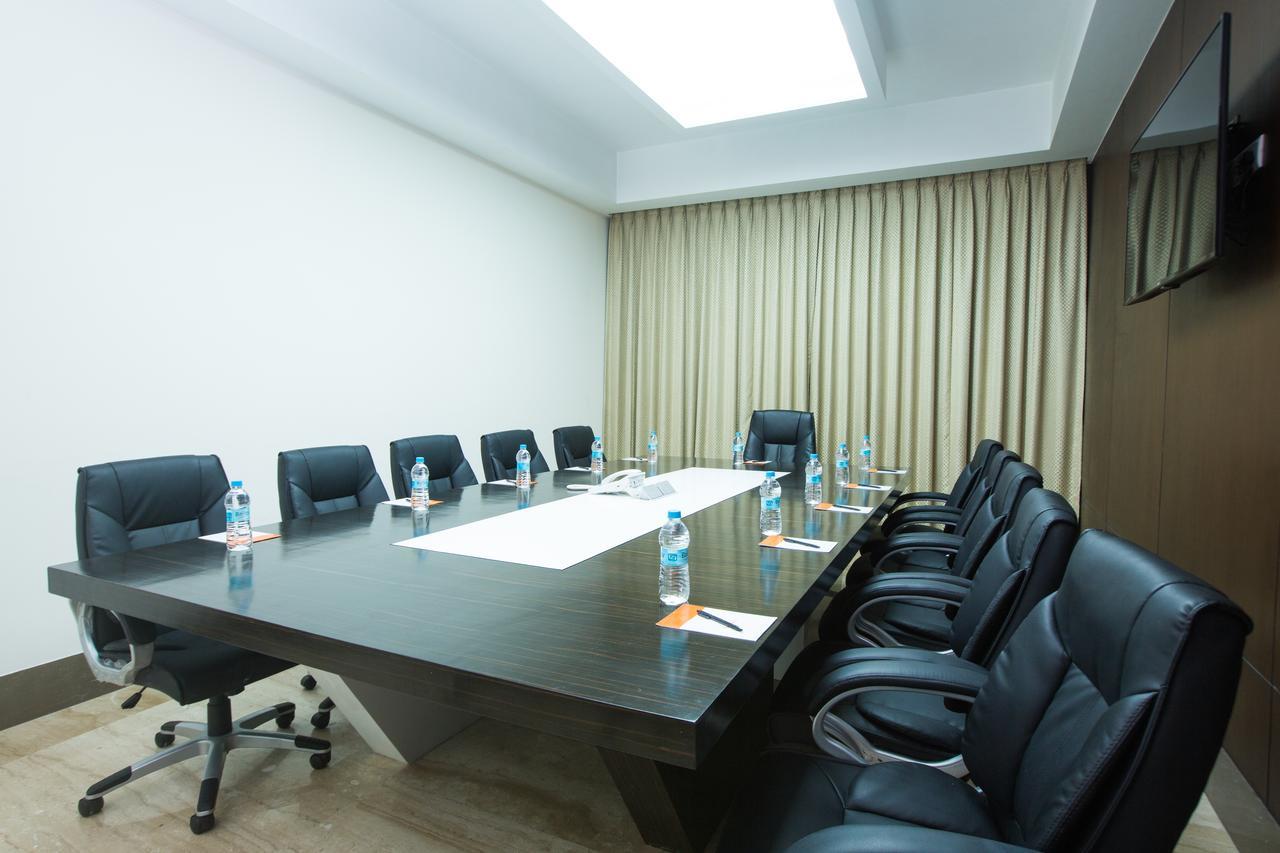 Hotel Grand Visava Lonavala Ngoại thất bức ảnh