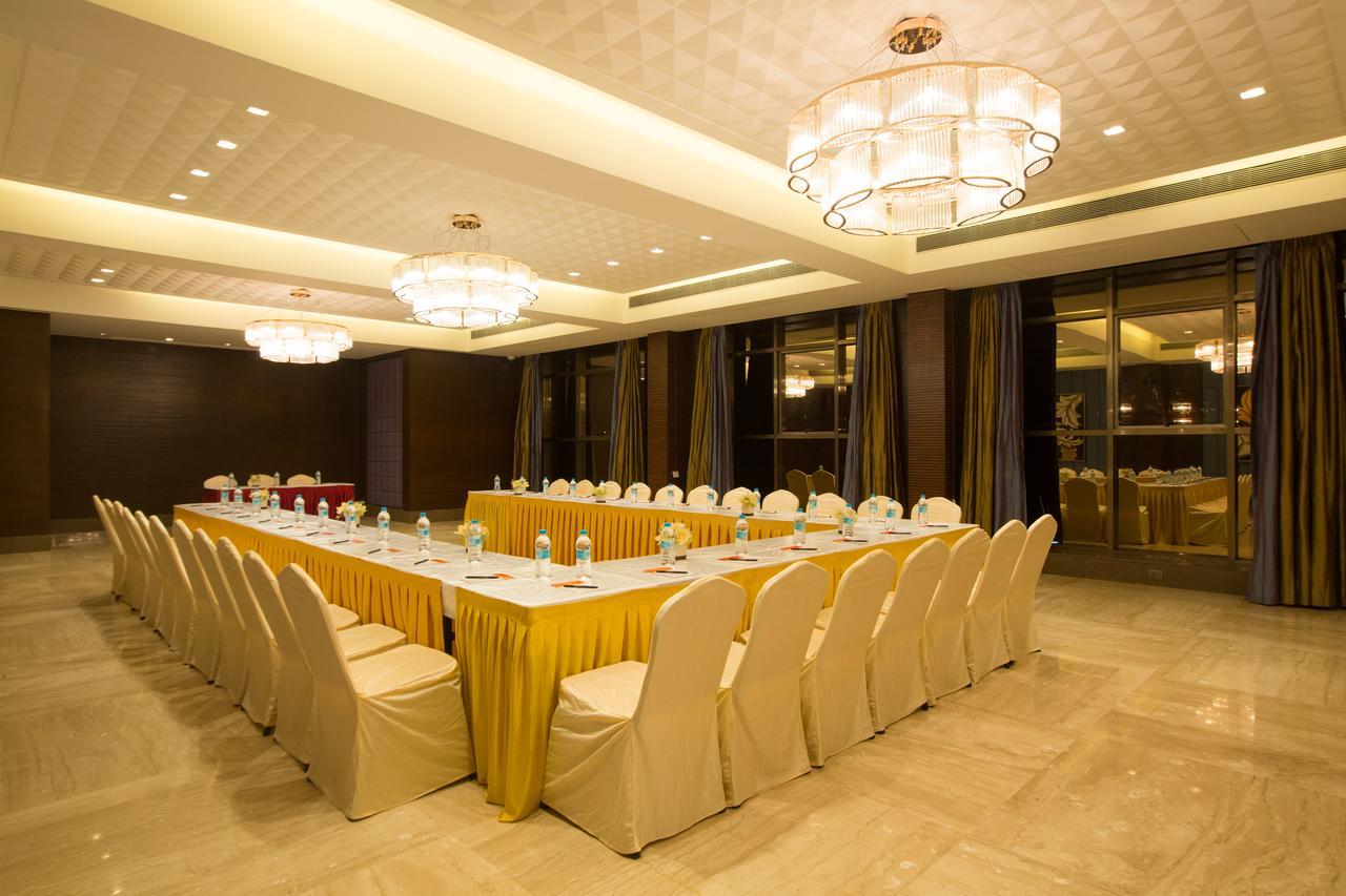 Hotel Grand Visava Lonavala Ngoại thất bức ảnh