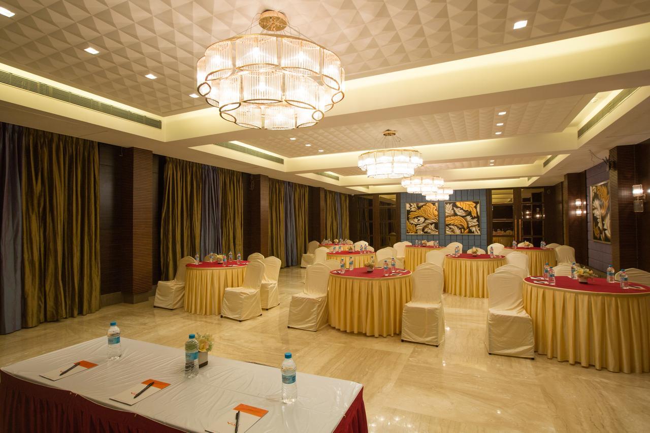 Hotel Grand Visava Lonavala Ngoại thất bức ảnh